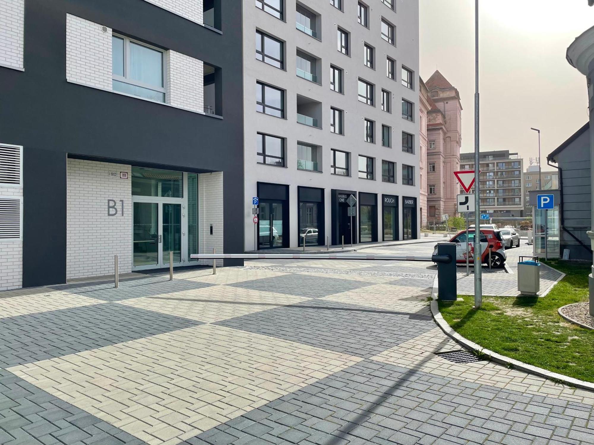 Apartament Arenas Bratysława Zewnętrze zdjęcie